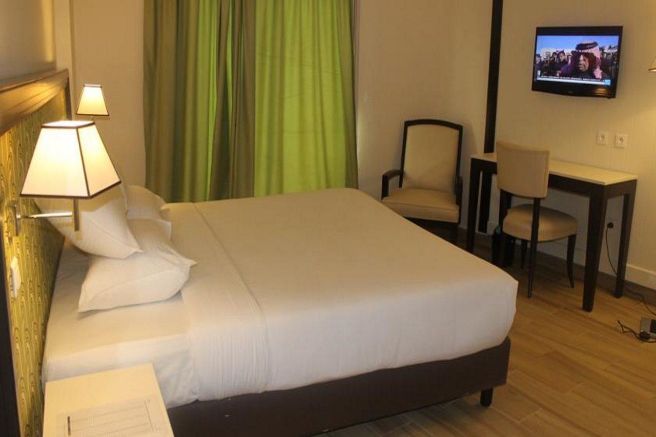Le Grand Hotel d'Abidjan Extérieur photo