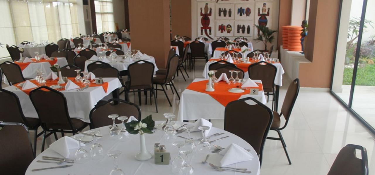 Le Grand Hotel d'Abidjan Extérieur photo