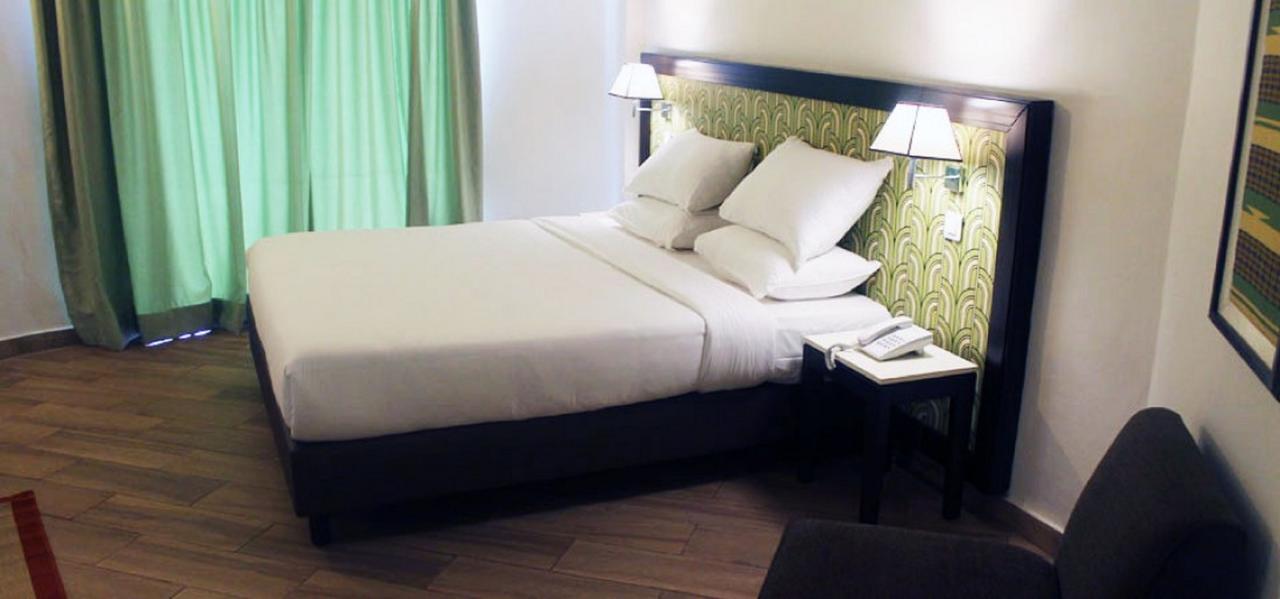 Le Grand Hotel d'Abidjan Extérieur photo