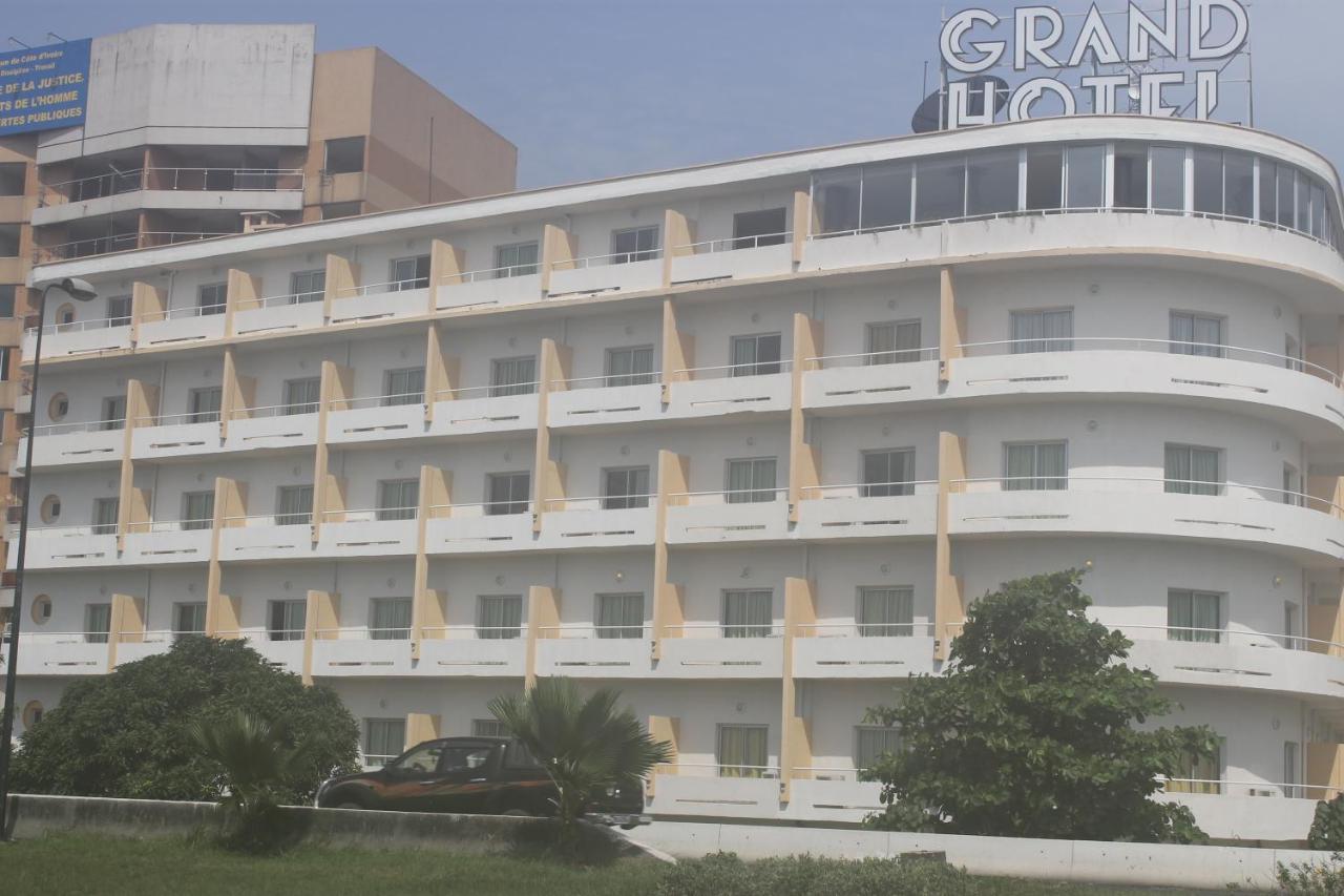 Le Grand Hotel d'Abidjan Extérieur photo